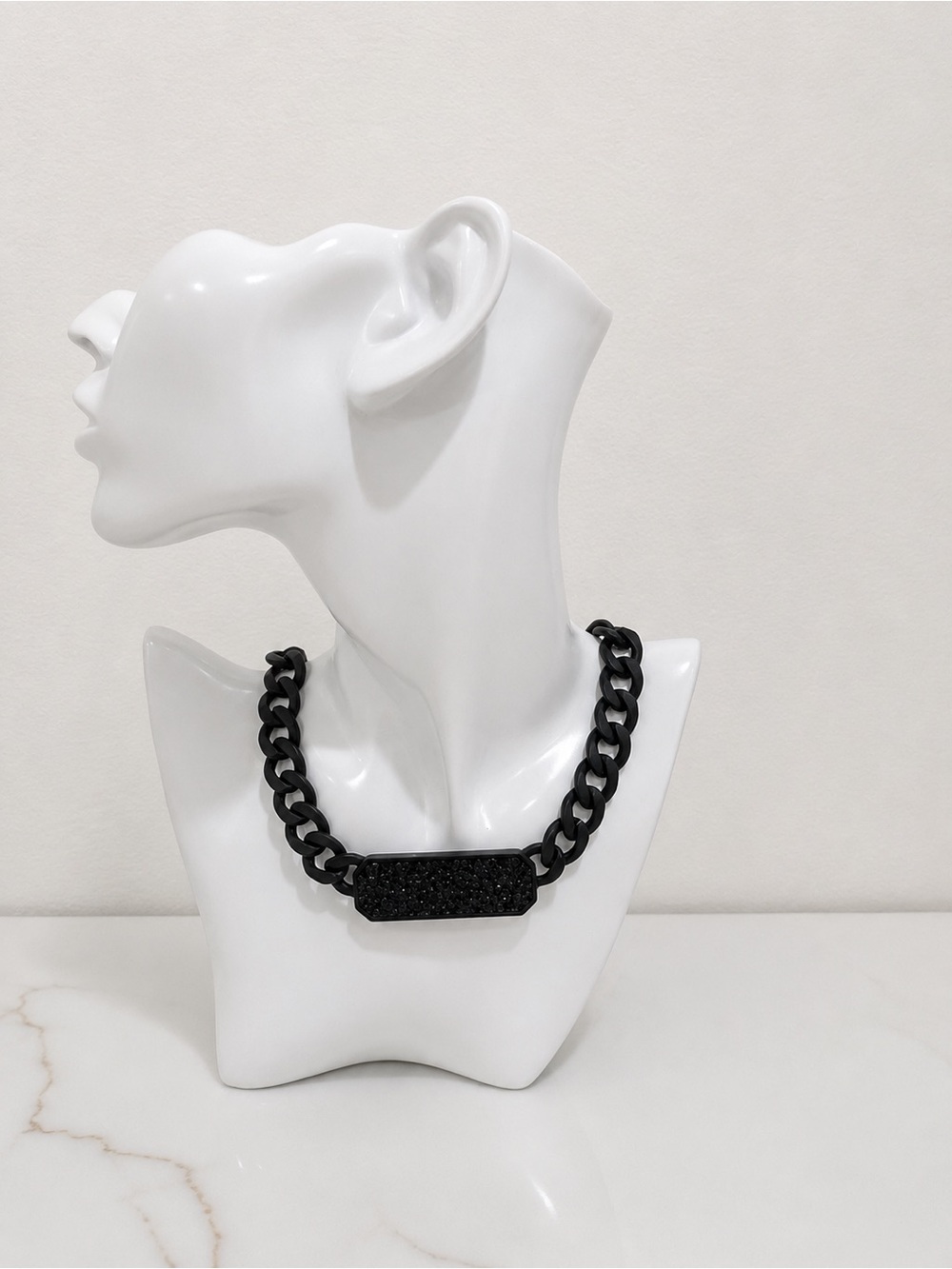 Steve Madden Black Chunky Chain Necklace with Textured Bar Pendant